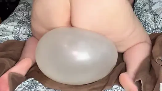 Hexe-ballon-fickzeug