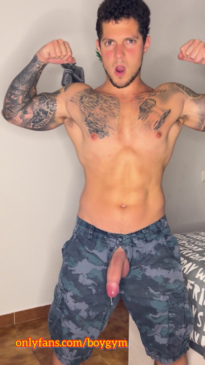 My military big cock can cums with no touch