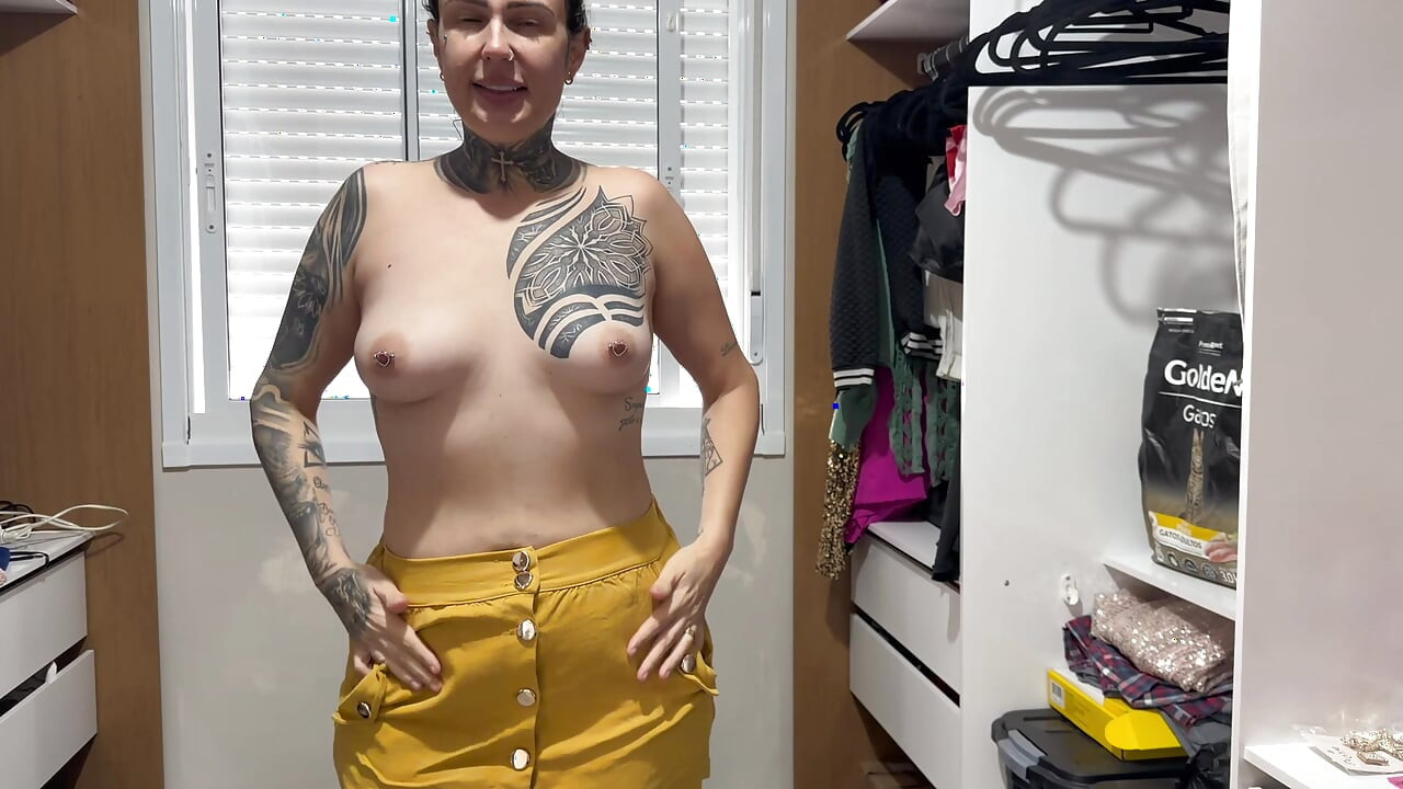 Me and my husband with a small dick getting ready to eat a pussy