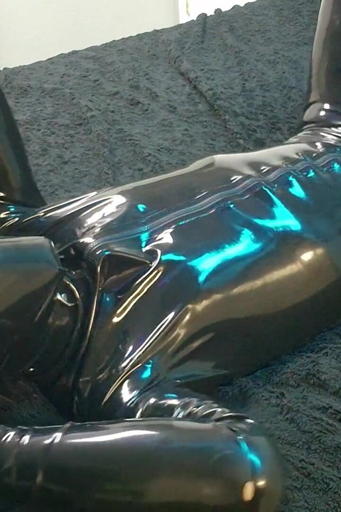 Horny Muzzled Rubber Drone