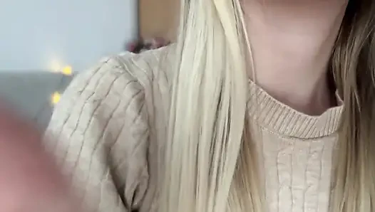 Asmr kız arkadaş seni yatıştırıyor