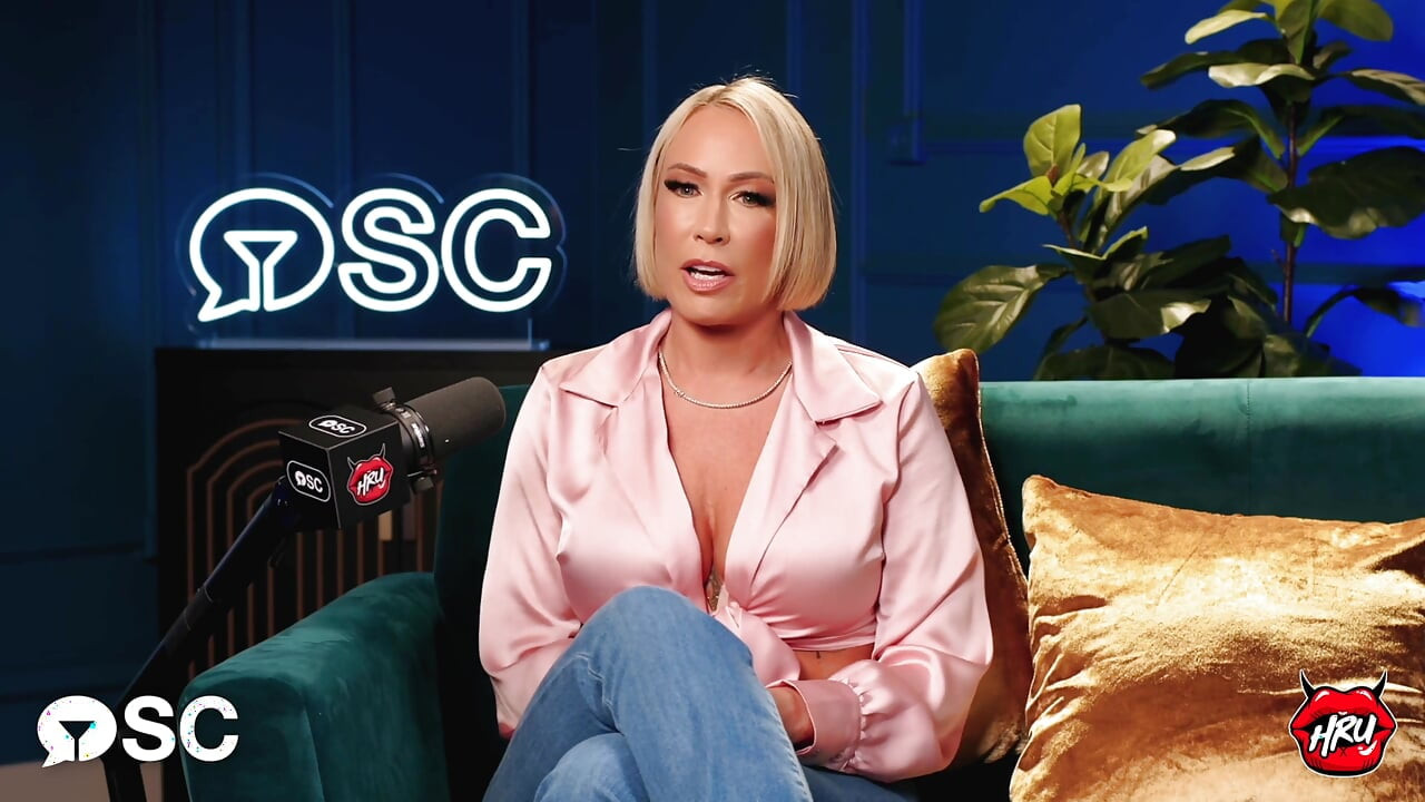 Du directeur du commerce à l’icône d’adulte : le deuxième acte de Mellanie Monroe