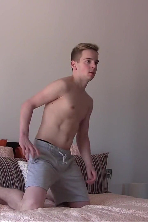 Cute Taylor Gets Splashed with Cum