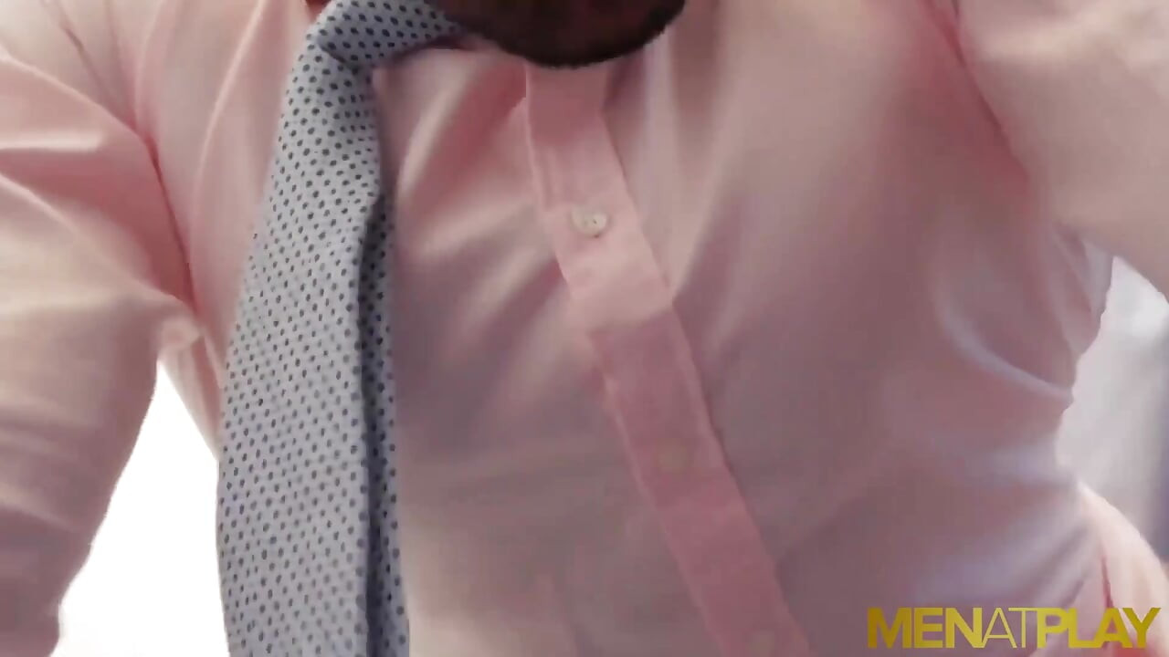 MENATPLAY Suited Gabriel Lunna and Massimo Piano anal fuck
