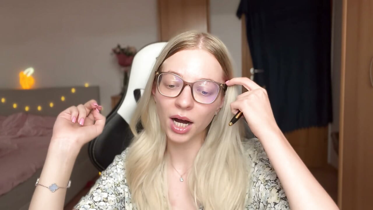 3 Types of Chastity Slaves