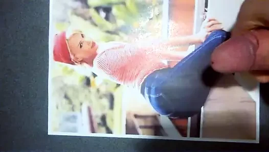 Charlize theron götüne boşalma