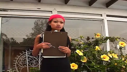 На свежем воздухе это особенно возбуждается