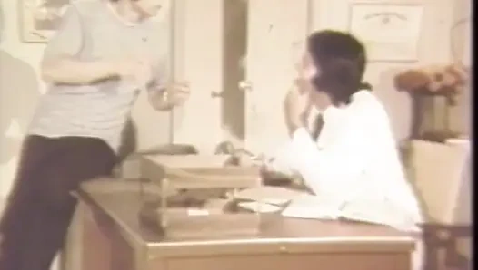 Jilat memek saudara tiriku