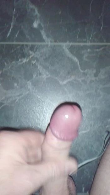 little cumshot