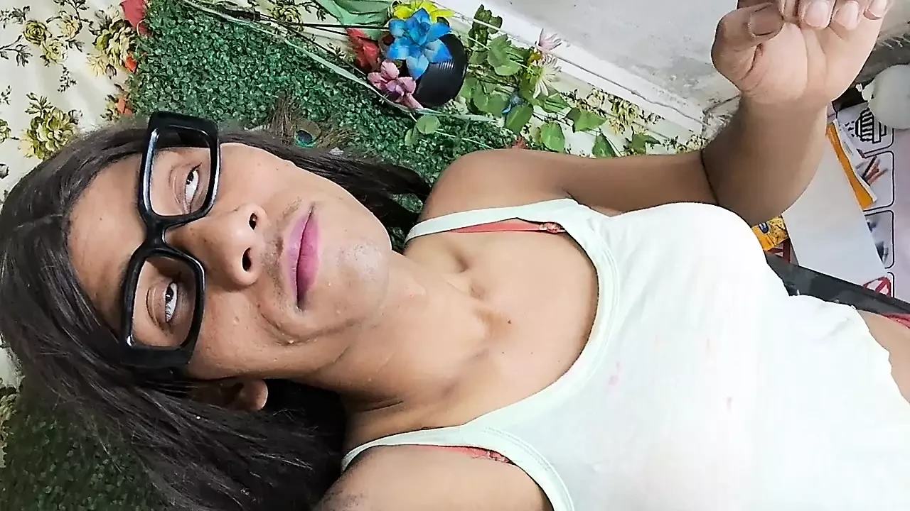 Ada berapa lubang di dalam memek seorang gadis?