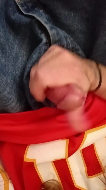 Stroking my 7 inches for you