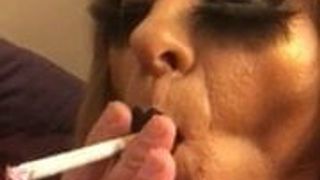 Carmen sissy scorie di fumo