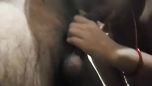 Husband and wife have sex in the bathroom and then suck his milk.