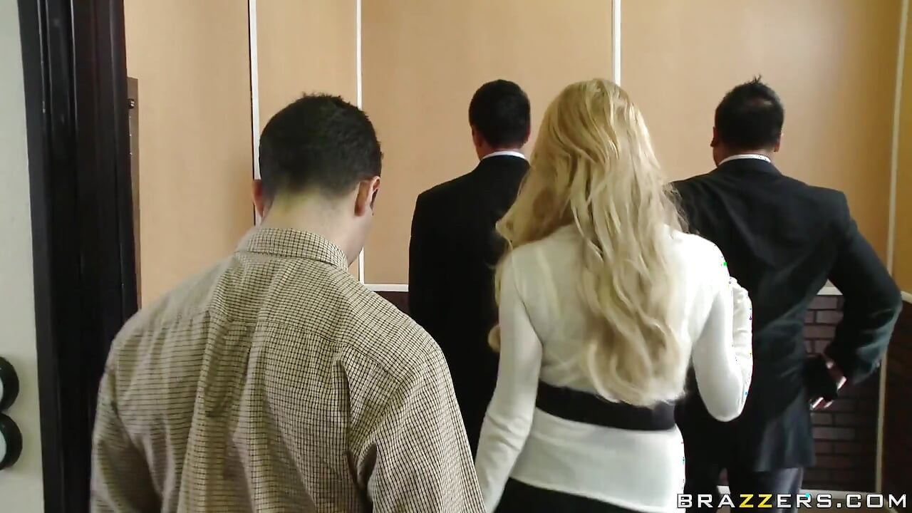 Big Tits at Work - Big Tit Blonde MILF Taylor Wane, Deepthroats Dick in the Office