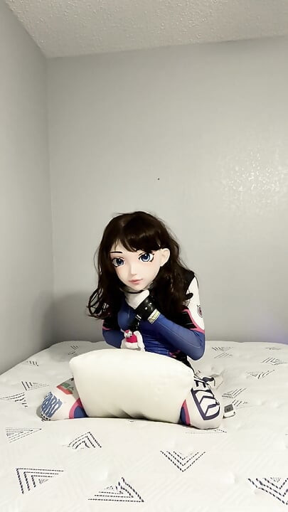 Double Mask Kigurumi Vibrator and Breathplay
