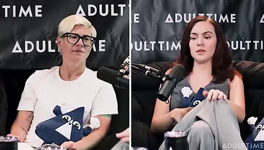Freya Parker orta yaşlı seksi kadının alnında dövmeli istiyor! Bunu tercih eder misiniz, yetişkin zamanı podcast'i