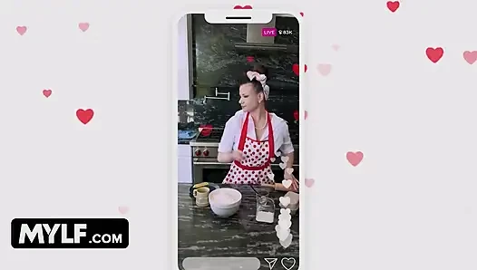 Tradwife setia alison rey melayani suaminya dengan segala cara yang bisa dibayangkan