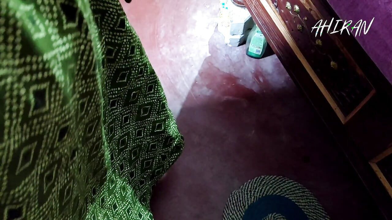 남친에게 따먹히는 PRIYAM VULVA.