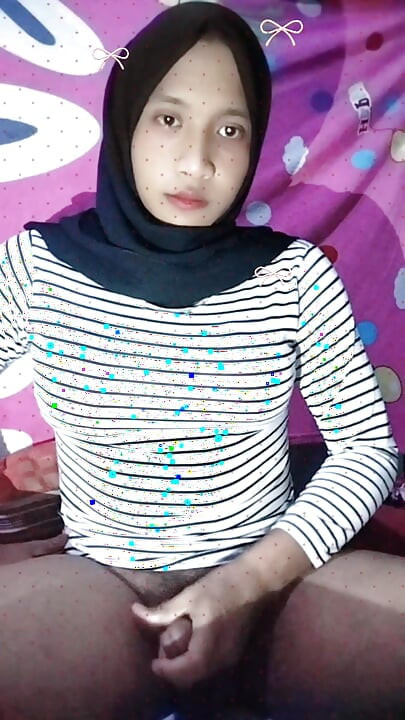 Hijab Is A Beautiful Girl Who Wants To Be Naked