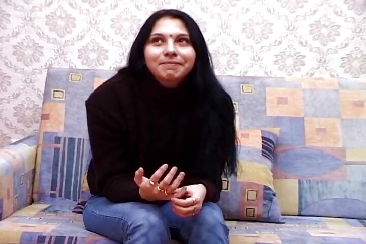 Amateur Babe From Germany Showing Her Cock Pleasing Skills