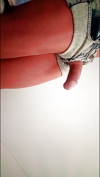 Arab Femboy in Lingerie Algérie 🏳️‍⚧️