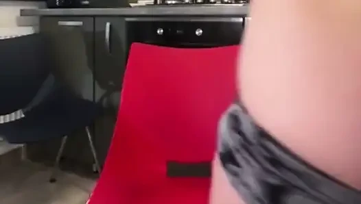 Schauen wir uns dieses Video an