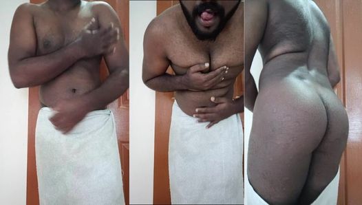 Desi Indian Mallu Hot Boy Naked Seducing Body Show et Web show romantique