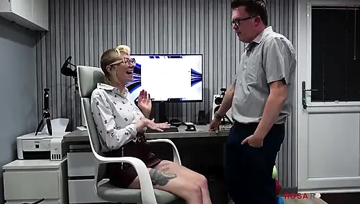 Office Slut Persuades Boss to Watch Her Wank