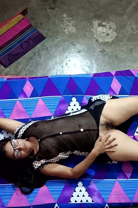 Stepbrother fuck stepsister when she caught red hand