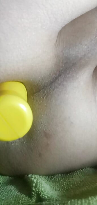 Hands-Free Anal Masturbation, Small Prolapse and Shoeing