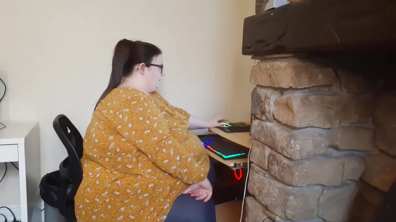 Being the fattest girl at work is a real struggle