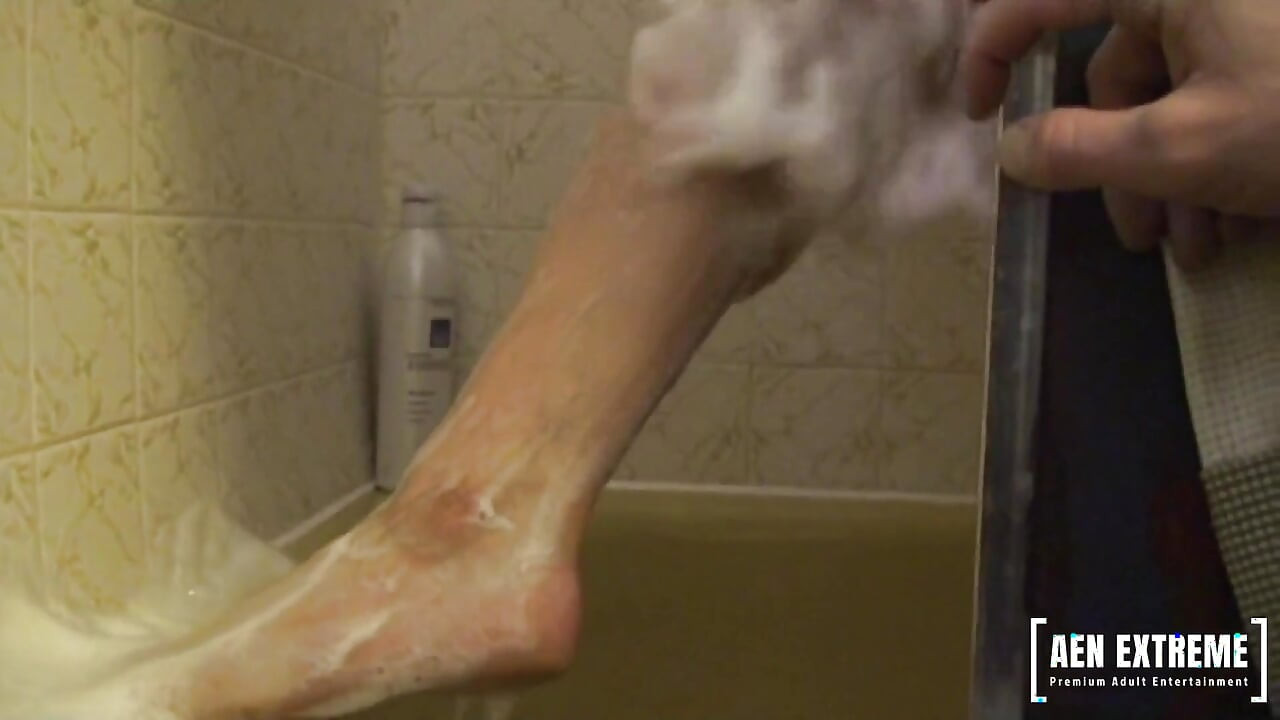 My Ex Cumming on My Big Ass After Fucking Me in the Shower - Pamela Dolly