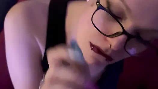 KirbyRed - Кончи со спермой мне в лицо