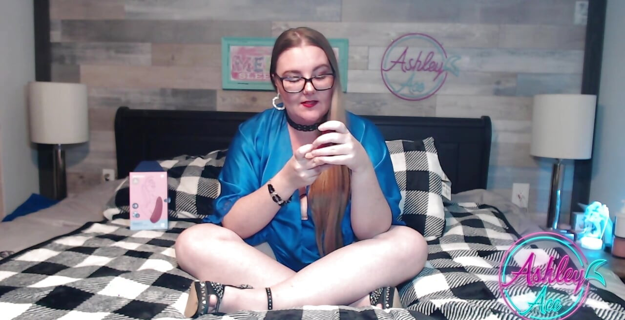 Recenzii Ashley - Satisfăcător cu forme 1