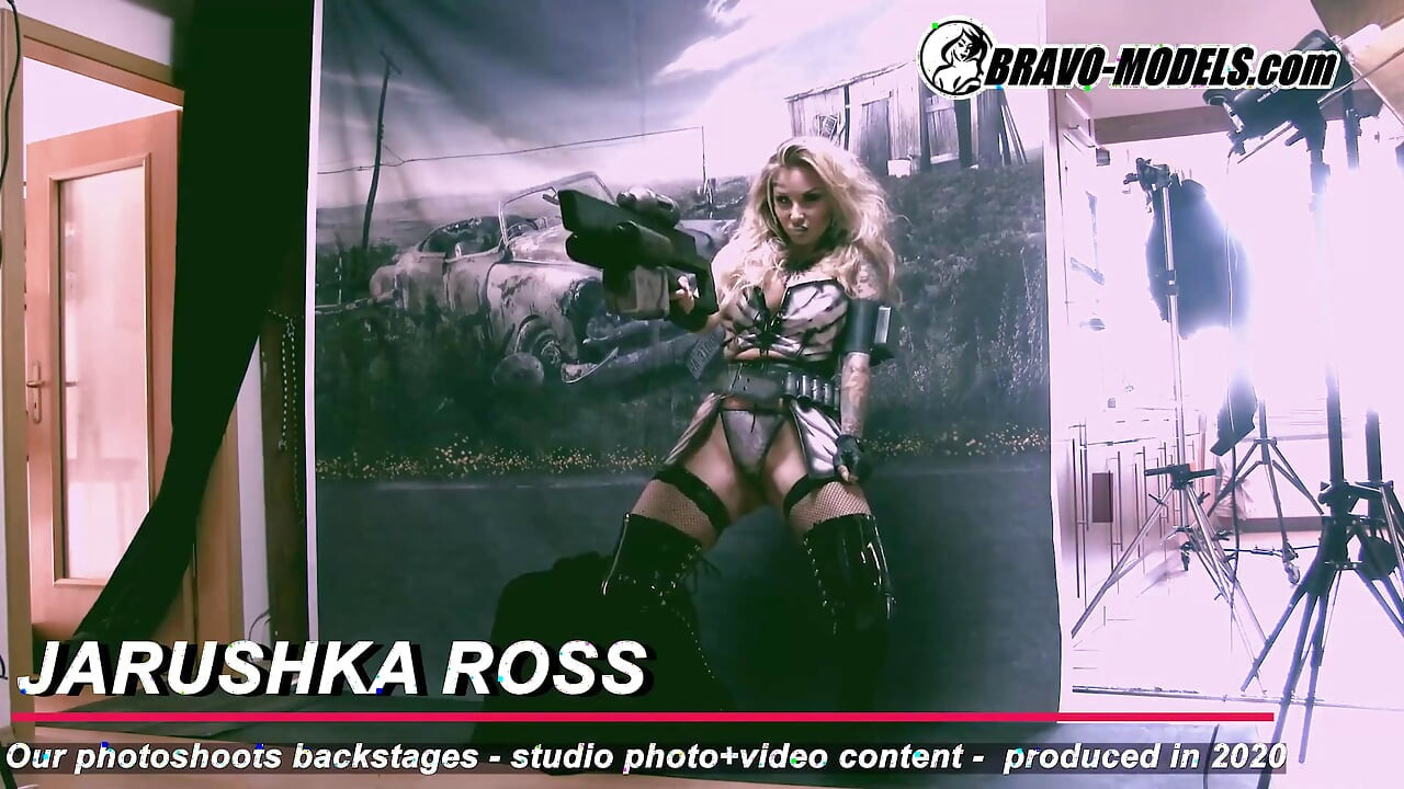 384 -Backstage fotografisanje Jarushka Ross - Odrasli