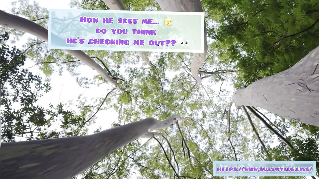 Οδικό ταξίδι SFW στη Hana για τη Suzy Wylde στους καταρράκτες Waimoku, Maui