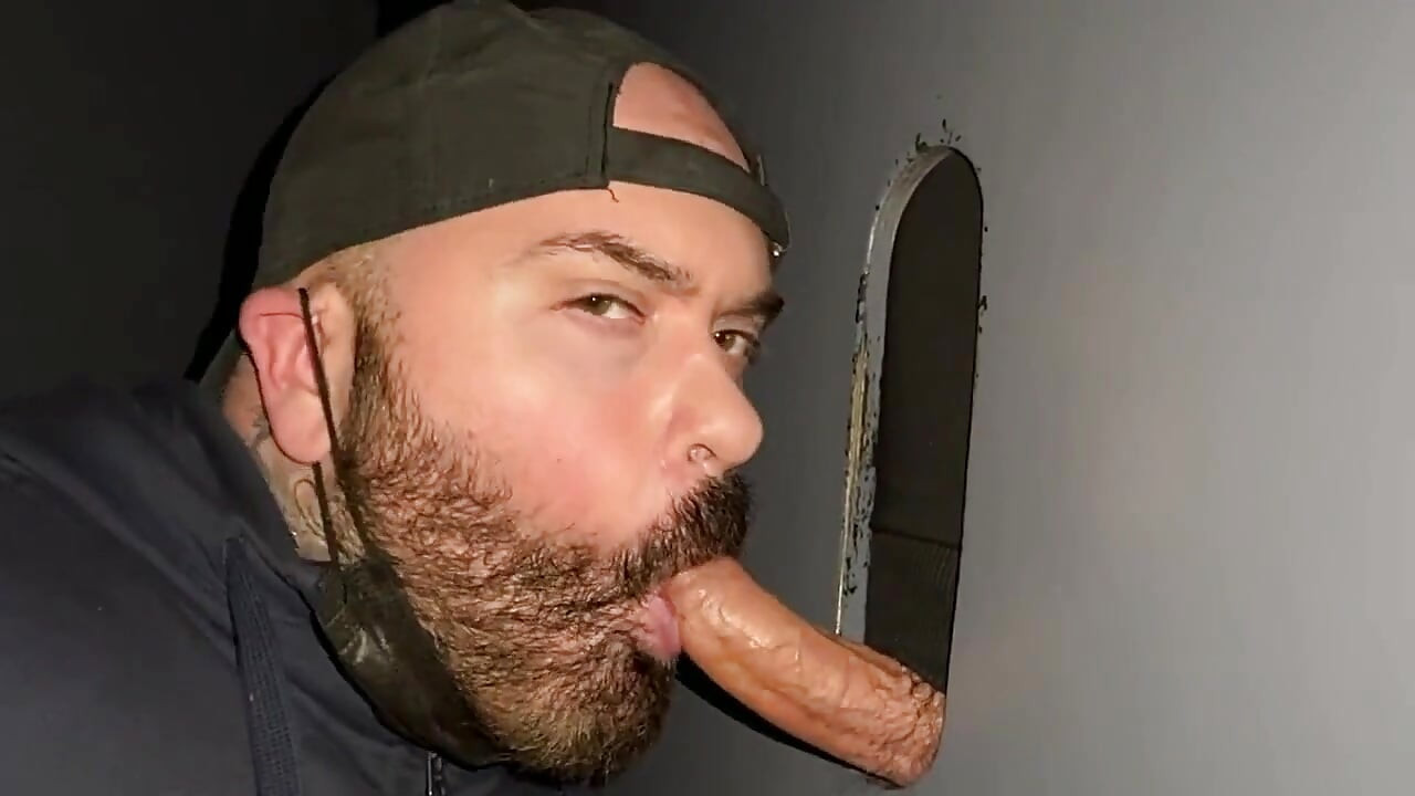 Cum 4 Glory Hole Part 5