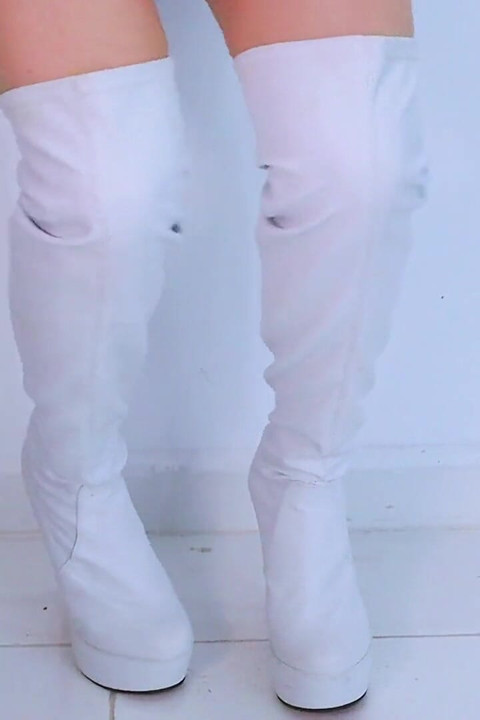 Sexy Dance with White Boots