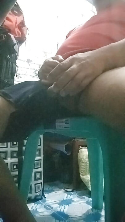 My Masturbating Interupted When My Roomate Suddenly Awaken.