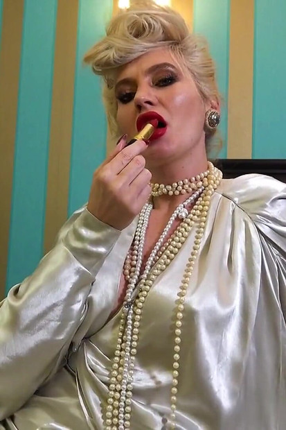 التواء الكاحل Homewrecker