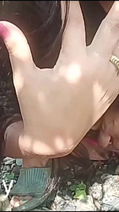 Puti bata Pani nikaldai chateko  lastai maja aayo | Clip 1