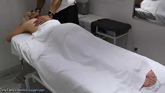 Sexy Female Massage Client Flashing Her Pussy to the Therapist