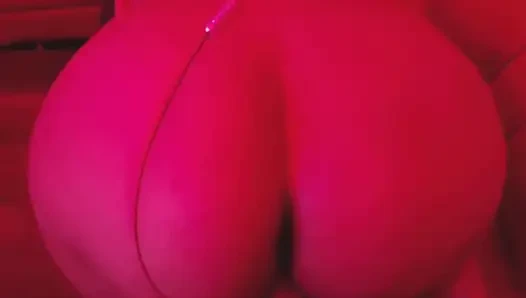 Gadis arab lagi asik ngentot sama tante arab