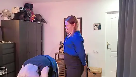 Kelas bahasa Inggris sama inanna justice dan mimi jett