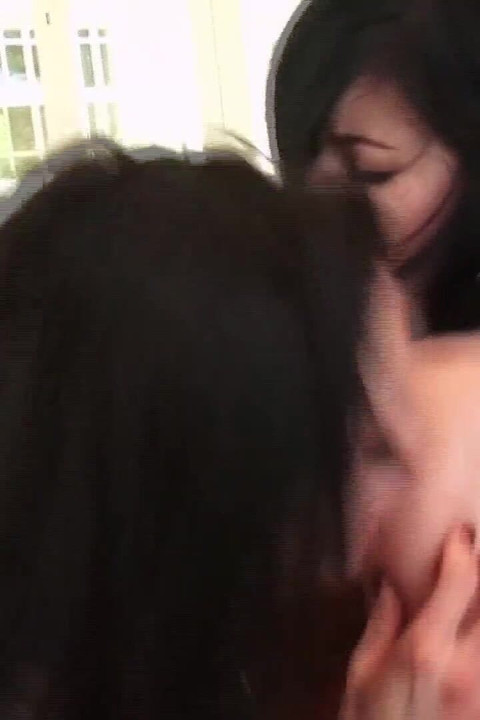 Derleme, lezbiyen, dildo anal, yalama, parmaklama, iç çamaşırı
