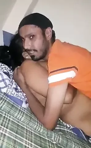 DESI HUSBAND SHARES HIS WIFE WITH FRIEND (HINDI AUDIO )