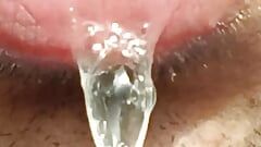 Eiaculazione di sperma nel mio buco della bocca