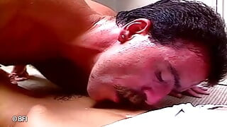 Unprotected kinky sex with midget