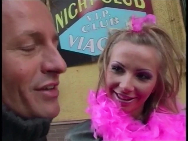 pay for the facial 177 a Hooker fantasy story