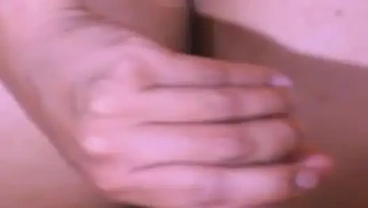 Pacar ditunggangi oleh sahabatnya